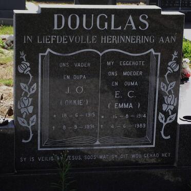 DOUGLAS J.O. 1915-1991 &amp; E.C. 1914-1989