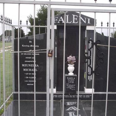 FALENI Mzunzima Michael 1946-2004 &amp; PAKELA Thandiwe 1923-2008