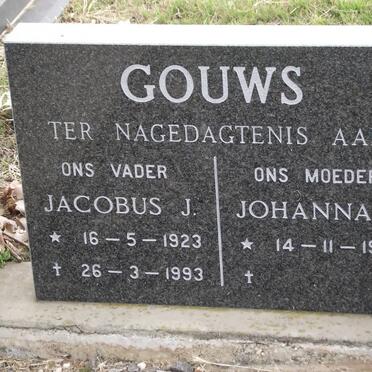 GOUWS Jacobus J. 1923-1993 &amp; Johanna A. 1925-2005