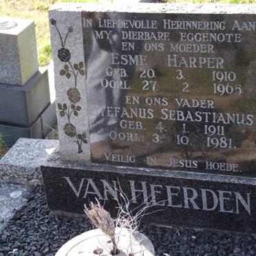 HEERDEN Esme Harper, van 1910-1965 &amp; Stephanus Sebastianus 1911-1981