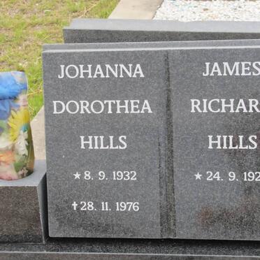 HILLS James Richard 1929-2009 &amp; Johanna Dorothea 1932-1976