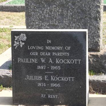 KOCKOTT Julius E. 1874-1966 &amp; Pauline W.A. 1887-1965