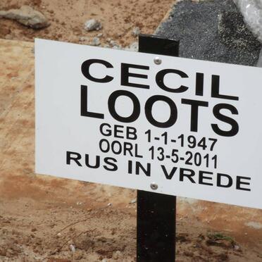 LOOTS Cecil 1947-2011