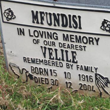 MFUNDISI Velile 1916-2004