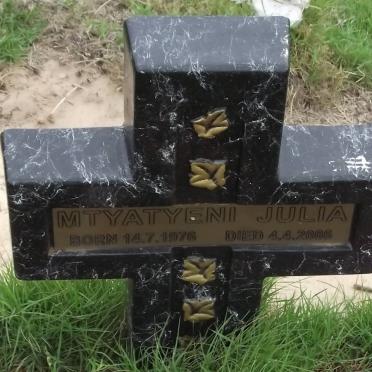 MTYATYENI Julia 1976-2006