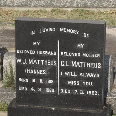 MATTHEUS W.J. 1919-1968 &amp; C.L -1983