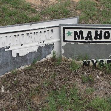 MAHOLWANA Nyabiso 1954-2003 &amp; MAHOLWANA N.