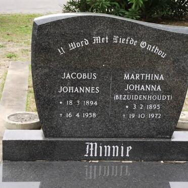 MINNIE Jacobus Johannes 1894-1958 &amp; Marthina Johanna BEZUIDENHOUDT 1895-1972