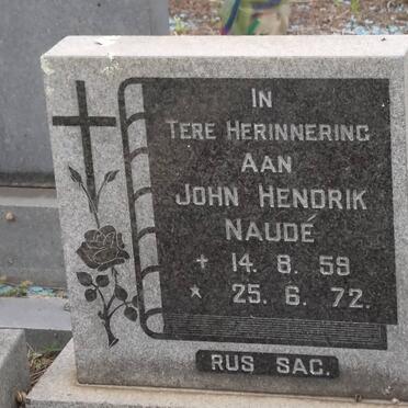 NAUDE Surnames :: Vanne