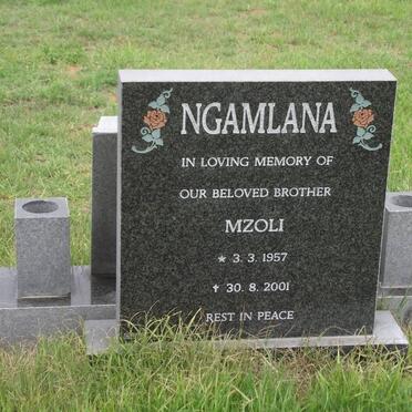 NGAMLANA Mzoli 1957-2001