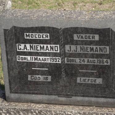 NIEMAND Cecilia Anna 1916-1992 &amp; J.J. -1964