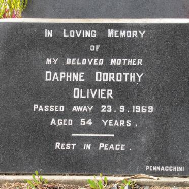 OLIVIER Daphne Dorothy -1969