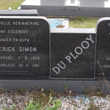PLOOY Frederick Simon, du 1908-1981 &amp; Jeanette W.C. VAN BROEKHUIZEN 1911-1991