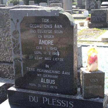 PLESSIS Andre, du 1942-1966 :: PLESSIS Albus, du -1978