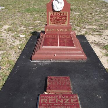 RENZE Vaness Ann 1961-1962:: RENZE Charles Leonard 1932-2010 &amp; Yvonne Pauline BROPHY 1930-2011 