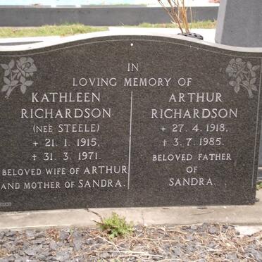 RICHARDSON Arthur 1918-1985 &amp; Kathleen STEELE 1915-1971