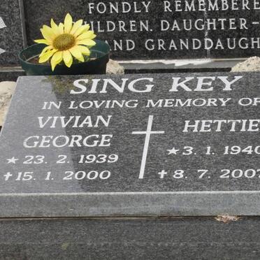 SING KEY Vivian George 1939-2000 &amp; Hettie 1940-2007