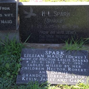 SPARK Hector Leslie 1925-1988 &amp; Lillian Maud 1925-1995