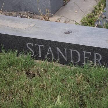 STANDER P.J. 1971-1989
