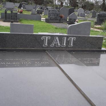 TAIT Bramwell Thomas 1938-1988 &amp; Magrietha Alida 1942-