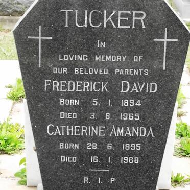 TUCKER Frederick David 1894-1965 &amp; Catherine Amanda 1895-1968