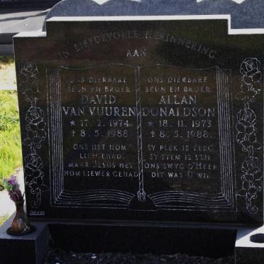 VUUREN David, van 1974-1988 :: DONALDSON Allan 1973-1988