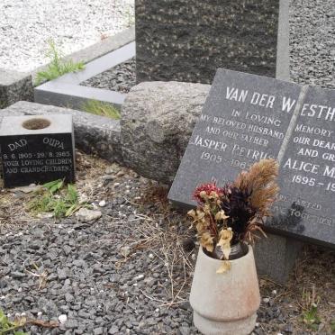 WESTHUIZEN Jasper Petrus, van der 1905-1965 &amp; Alice Maude 1895-1993