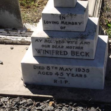 BECK Winifred -1935