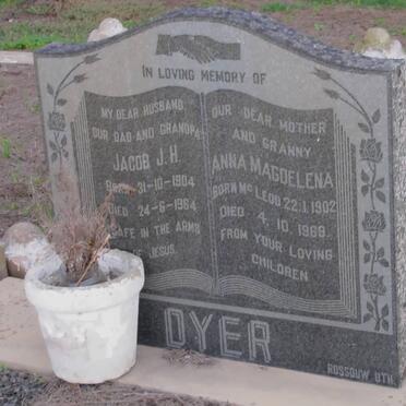 DYER Jacob J.H. 1904-1964 &amp; Anna Magdalena McLEOD 1902-1969