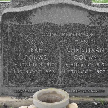GOUWS Daniel Christiaan 1915-1973 &amp; Nola Leah 1917-1953