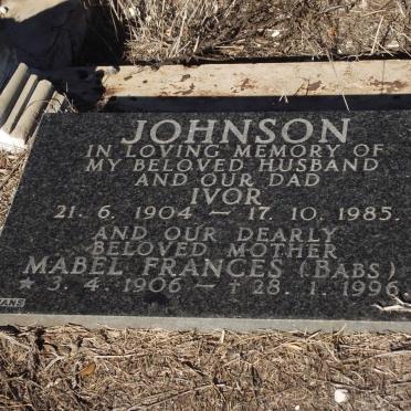JOHNSON Ivor 1904-1985 &amp; Mabel Frances 1906-1996