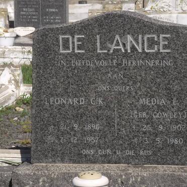 LANGE Leonard C.K., de 1896-1967 &amp; Media E. COWLEY 1902-1980