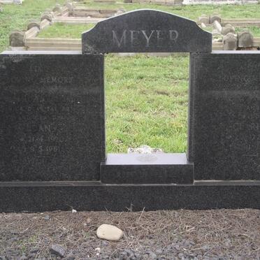 MEYER Dan 1920-1981 &amp; Clarice 1920-1985