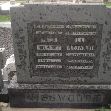 NIEWOUDT Pieter -1961 &amp; Lil -1994