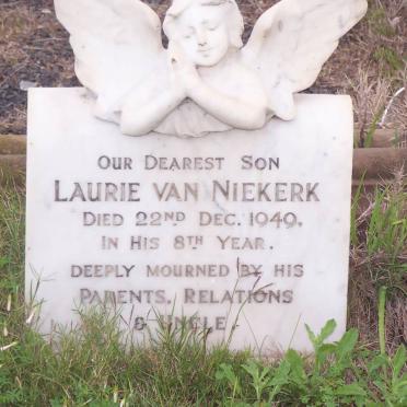 NIEKERK Laurie, van -1949