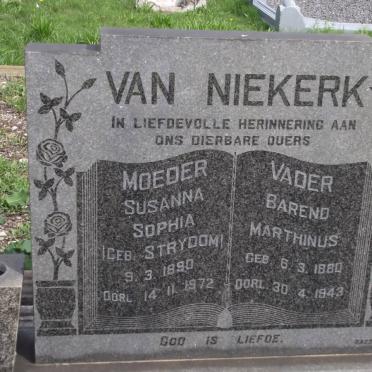 NIEKERK Barend Marthinus, van 1880-1943 &amp; Susanna Sophia STRYDOM 1890-1972