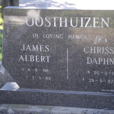 OOSTHUIZEN James Albert 1908-1986 &amp; Chrissie Daphne 1918-1987