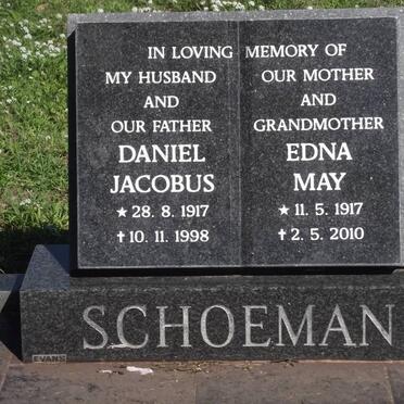 SCHOEMAN Daniel Jacobus 1917-1998 &amp; Edna May 1917-2010