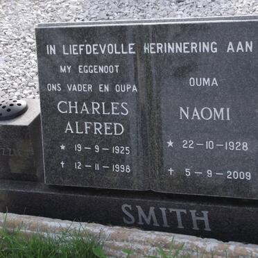 SMITH Charles Alfred 1925-1998 &amp; Naomi 1928-2009