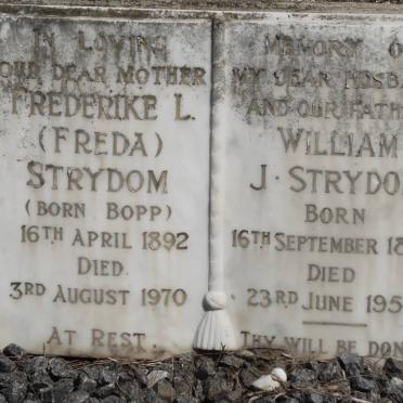 STRYDOM Frederike L. BOPP 1892-1970 &amp; William J. 1894-1955