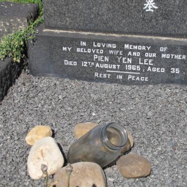 YEN LEE Pien -1965