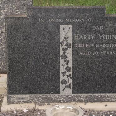 YOUNG Harry -1957