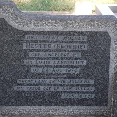 ? Hester nee ENGELBRECHT -1974