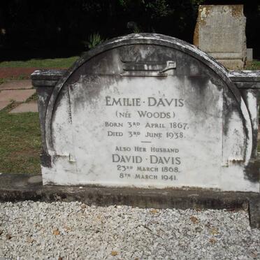 DAVIS David 1868-1941 &amp; Emilie WOODS 1867-1938