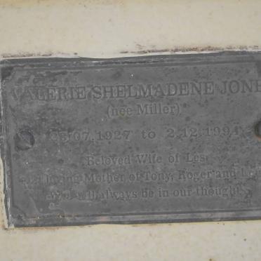 JONES Valerie Shelmadene nee MILLER 1927-1994