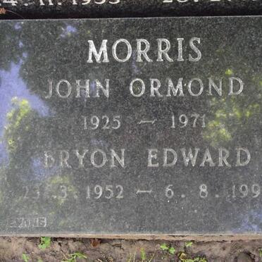 MORRIS Bryon Edward 1952-1997 :: MORRIS John Ormond 1925-1971