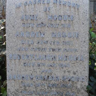MOODIE Andrew -1921 &amp; Julie -1918 :: MOODIE Robert Laurie -1940 :: MOODIE Andrew Graham -1952