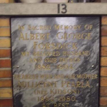 F - Vanne :: Surnames - F