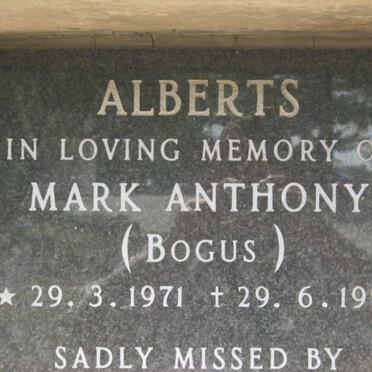 ALBERTS Mark Anthony 1971-1993