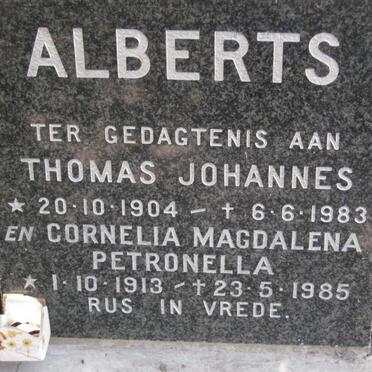 ALBERTS Thomas Johannes 1904-1983 &amp; Cornelia Magdalena Petronella 1913-1985
